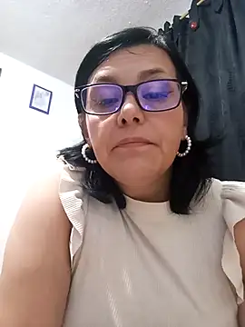 Natasha milf   online show from 03/11/25, 12:00