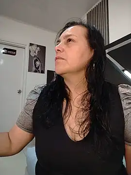Snapshot of Natasha_milf__ chatting on 06/17/26, 05:12 Natasha milf online show from 06/17/26, 05:12