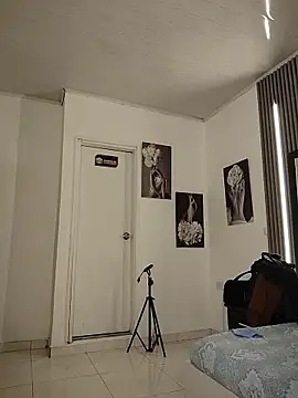 Natasha milf   online show from 11/30/25, 12:55