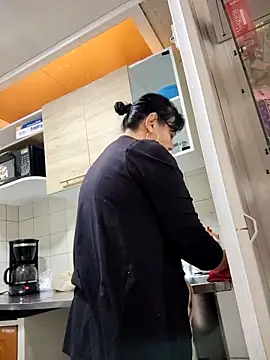 Natasha milf   online show from 11/01/25, 12:32