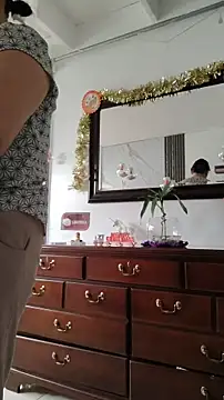 Natasha milf   online show from 12/17/25, 12:43