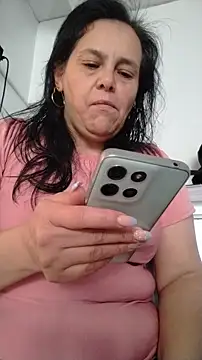 Snapshot of Natasha_milf__ chatting on 07/06/26, 04:42 Natasha milf online show from 07/06/26, 04:42