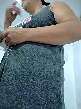 Natasha milf   online show from 03/27/26, 01:01