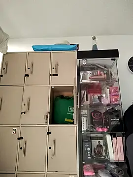 Natasha milf   online show from 10/25/25, 12:28