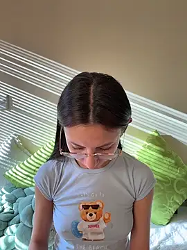 Bonniepark online show from 11/09/25, 12:20