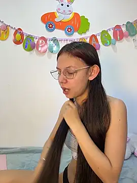 Bonniepark online show from 04/03/26, 11:11