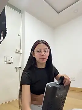 Bonniepark online show from 03/27/26, 12:08