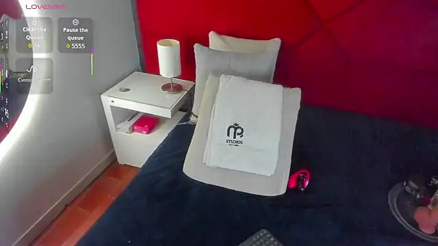 hanny milf online show from 04/12/26, 01:53