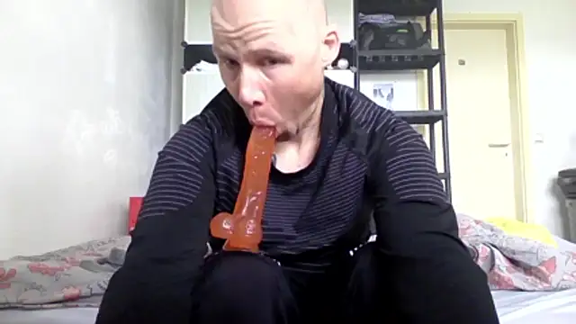 gaywolf426 online show from 06/15/26, 07:52