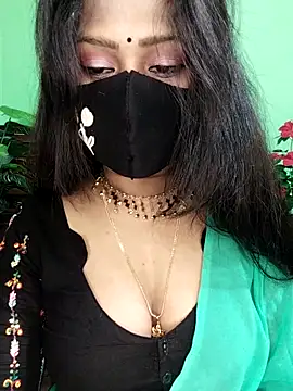 Idhika Paul online show from 01/17/26, 05:44