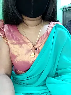 Idhika Paul online show from 12/19/25, 08:55