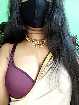 Idhika Paul online show from 02/06/26, 12:06