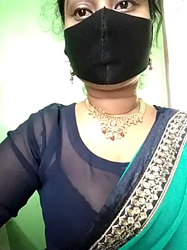 Idhika Paul online show from 04/16/26, 04:13