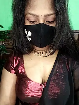 Idhika Paul online show from 01/12/26, 02:02