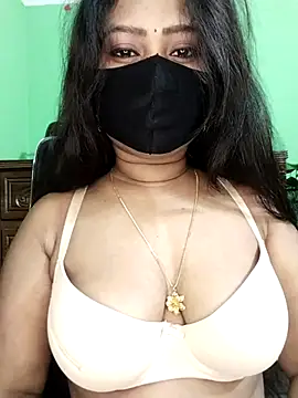 Idhika Paul online show from 03/06/26, 11:55