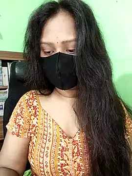 Snapshot of Idhika_Paul chatting on 09/25/25, 01:06 Idhika Paul online show from 09/25/25, 01:06