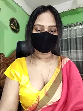 Snapshot of Idhika_Paul chatting on 04/22/26, 07:48 Idhika Paul online show from 04/22/26, 07:48