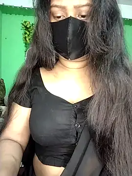 Snapshot of Idhika_Paul chatting on 10/17/25, 12:25 Idhika Paul online show from 10/17/25, 12:25