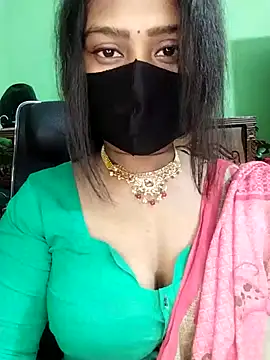 Idhika Paul online show from 02/07/26, 12:46