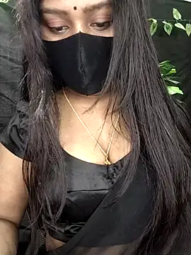 Idhika Paul online show from 12/01/25, 04:41