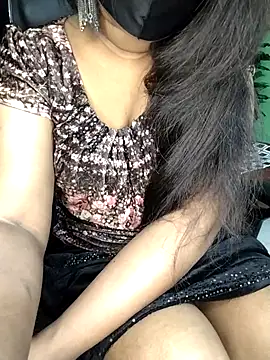 Idhika Paul online show from 11/12/25, 05:28