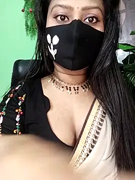 Idhika Paul online show from 01/06/26, 12:47