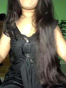 Idhika Paul online show from 02/24/26, 08:04