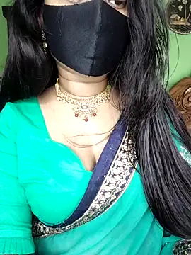 Idhika Paul online show from 04/13/26, 02:04