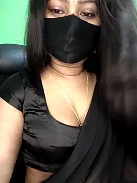 Idhika Paul online show from 03/09/26, 09:24