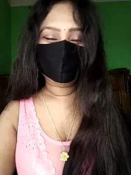 Idhika Paul online show from 03/15/26, 06:31