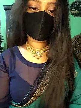 Idhika Paul online show from 04/15/26, 03:38