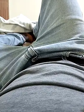 MaskedGQ online show from 12/01/25, 04:08