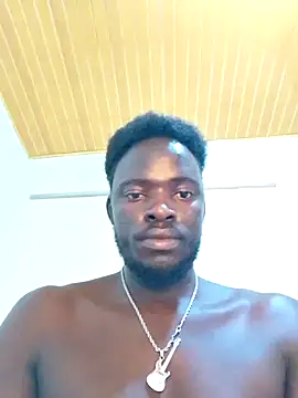 MaskedGQ online show from 10/31/25, 11:44