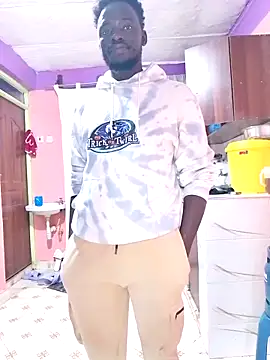 MaskedGQ online show from 10/25/25, 04:18