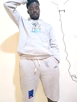 MaskedGQ online show from 10/10/25, 09:48