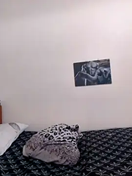 MaskedGQ online show from 11/26/25, 08:03