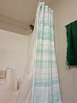 yourdirtysecret 23 online show from 04/12/26, 07:39