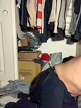 yourdirtysecret 23 online show from 10/27/25, 07:53