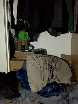 yourdirtysecret 23 online show from 11/22/25, 04:55