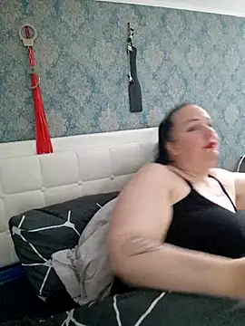 Snapshot of Black_Angel24 chatting on 02/06/26, 09:27 Black Angel24 online show from 02/06/26, 09:27