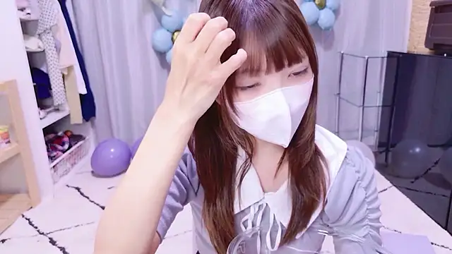 Snapshot of Naachan_ chatting on 07/20/26, 12:07 Naachan online show from 07/20/26, 12:07