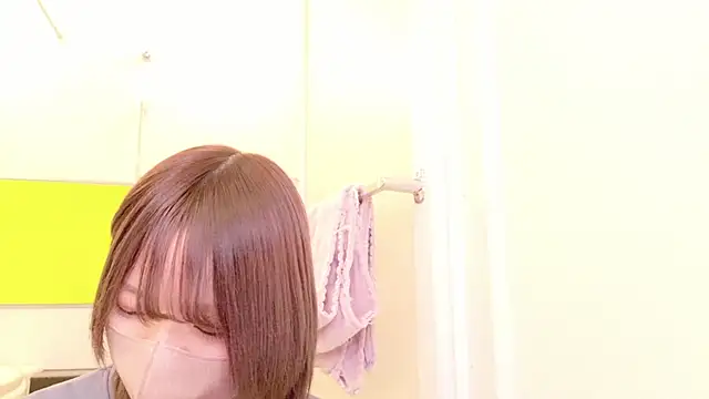 Snapshot of ranran_ch chatting on 02/23/25, 11:04 ranran ch online show from 02/23/25, 11:04