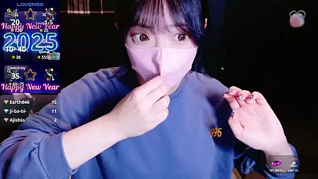 Snapshot of ranran_ch chatting on 03/12/25, 03:13 ranran ch online show from 03/12/25, 03:13