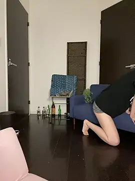 ranran ch online show from 10/23/25, 10:25