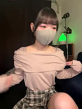 Snapshot of siorin_18 chatting on 10/22/25, 10:58 siorin 18 online show from 10/22/25, 10:58