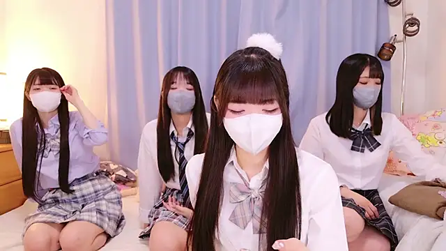 Snapshot of siorin_18 chatting on 05/12/26, 01:17 siorin 18 online show from 05/12/26, 01:17