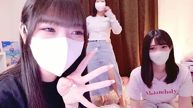 Snapshot of siorin_18 chatting on 06/12/26, 12:58 siorin 18 online show from 06/12/26, 12:58
