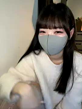 Snapshot of siorin_18 chatting on 12/21/25, 01:46 siorin 18 online show from 12/21/25, 01:46