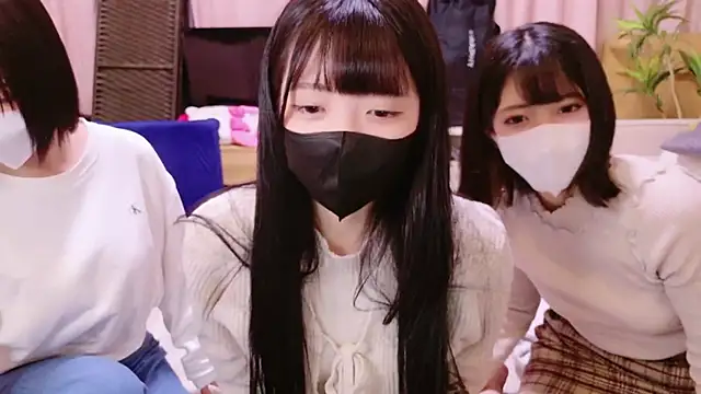 irohani usagi online show from 10/27/25, 11:11