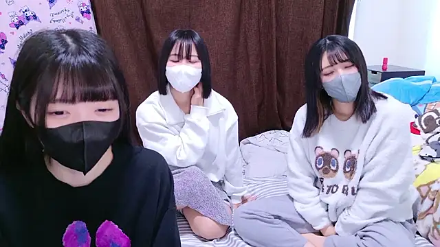 irohani usagi online show from 02/15/26, 01:06